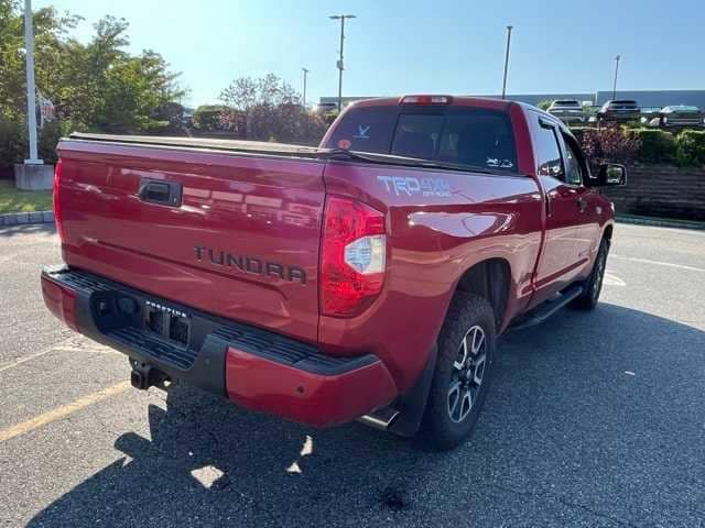 Thumbnail: 2018 Toyota Tundra - 4