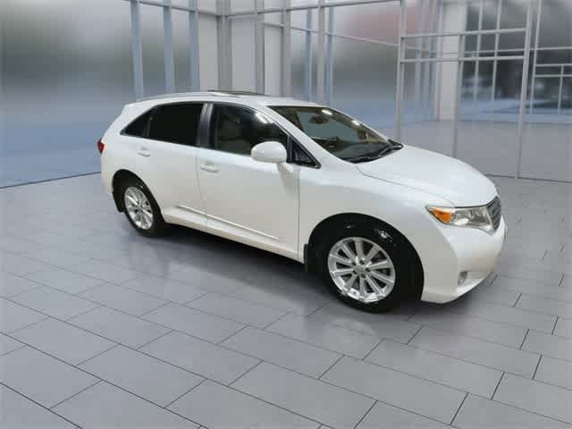 Thumbnail: 2010 Toyota Venza - 2