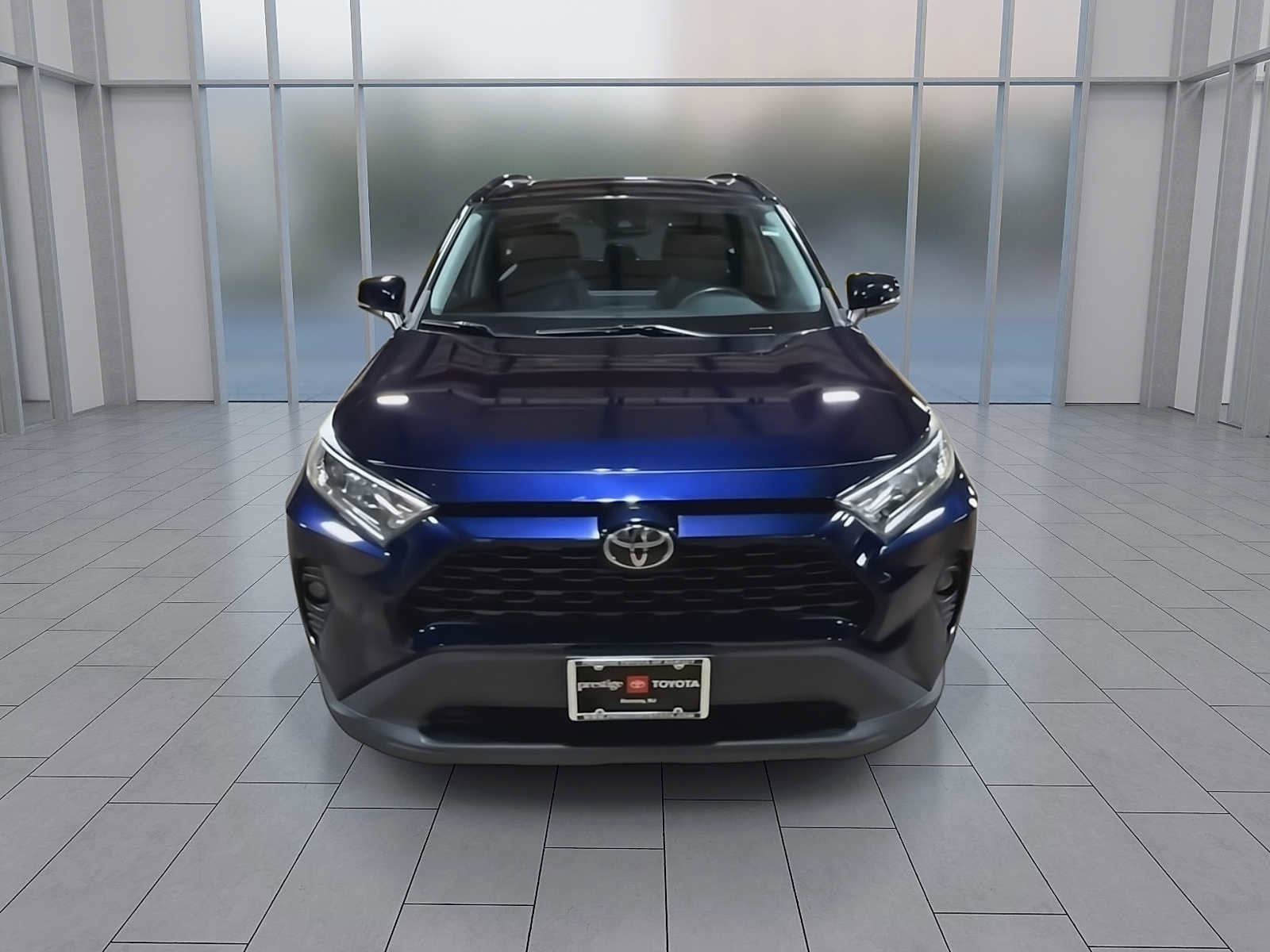 Thumbnail: 2020 Toyota RAV4 - 3