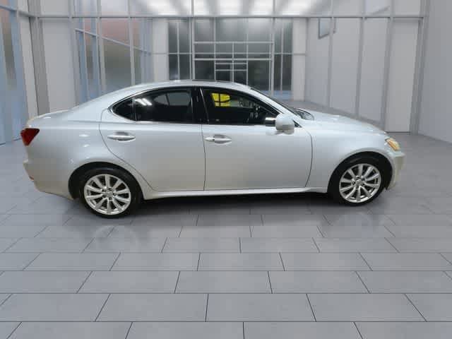 Thumbnail: 2008 Lexus IS - 9