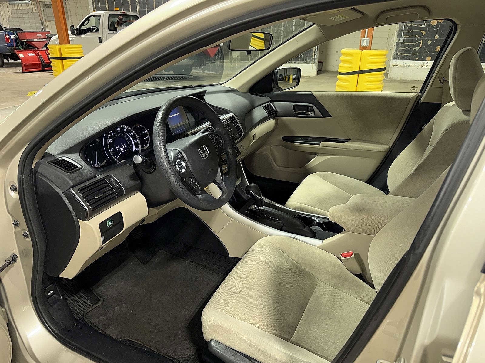 Thumbnail: 2013 Honda Accord - 25