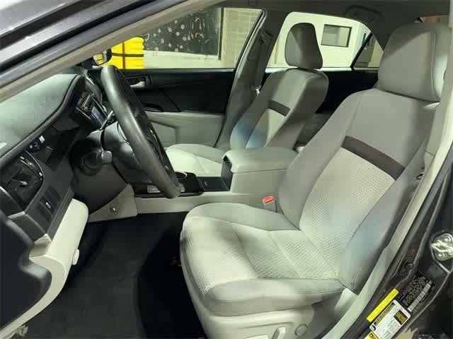 Thumbnail: 2014 Toyota Camry - 15