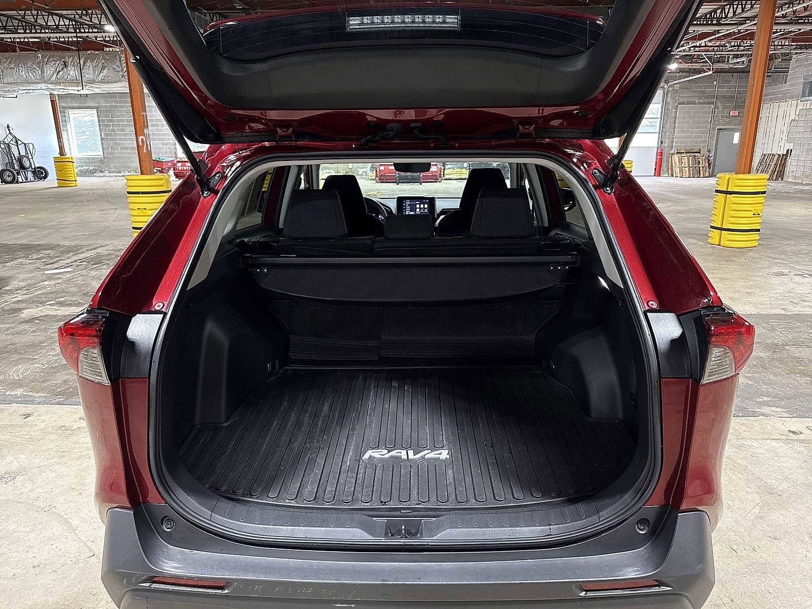 Thumbnail: 2024 Toyota RAV4 - 11