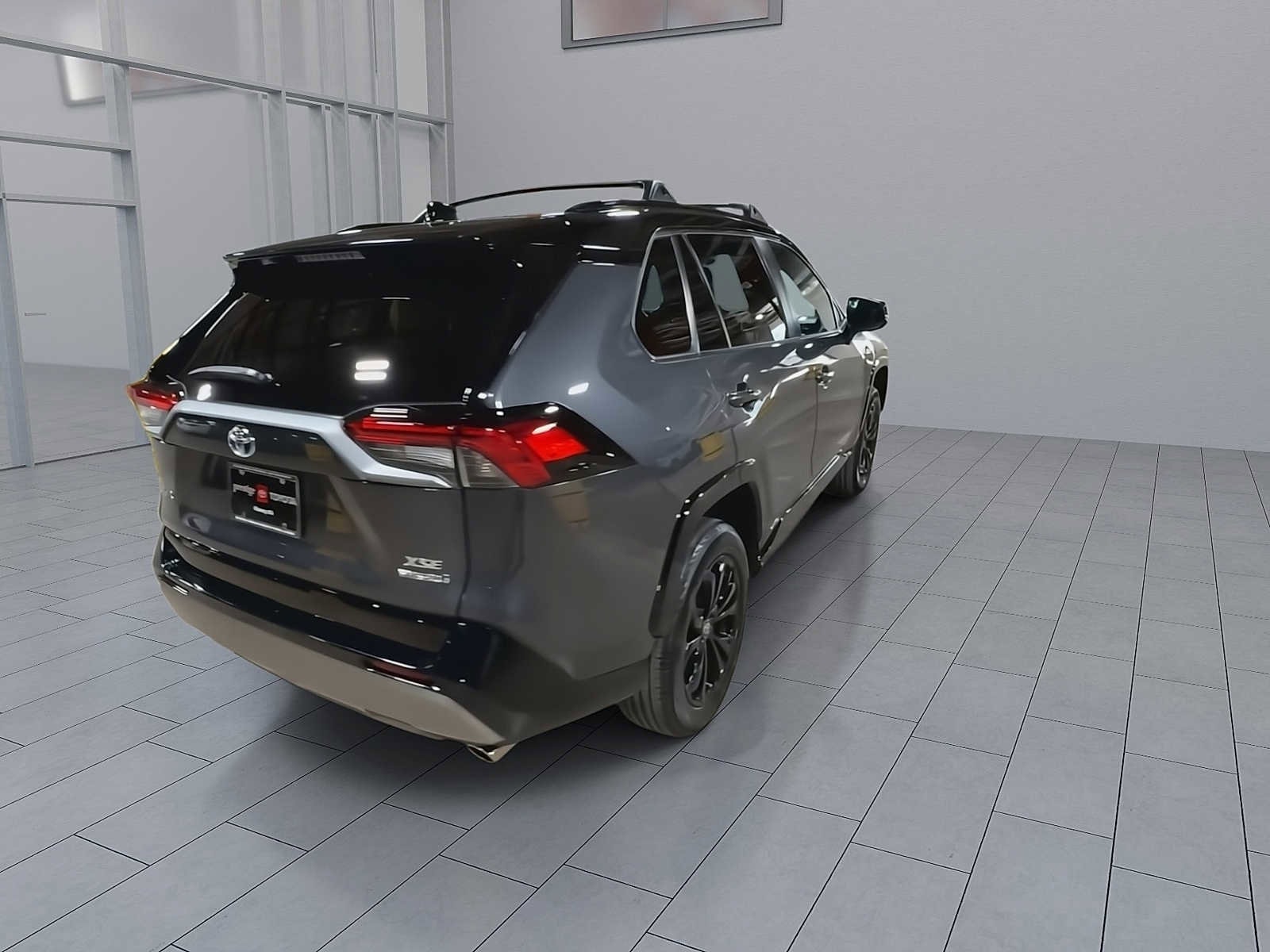 Thumbnail: 2024 Toyota RAV4 - 8