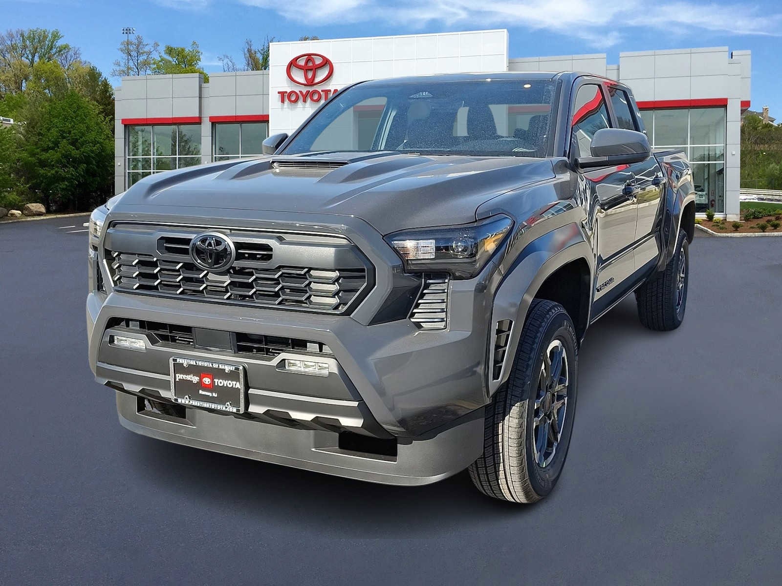 2026 Toyota Tacoma TRD Sport's photo