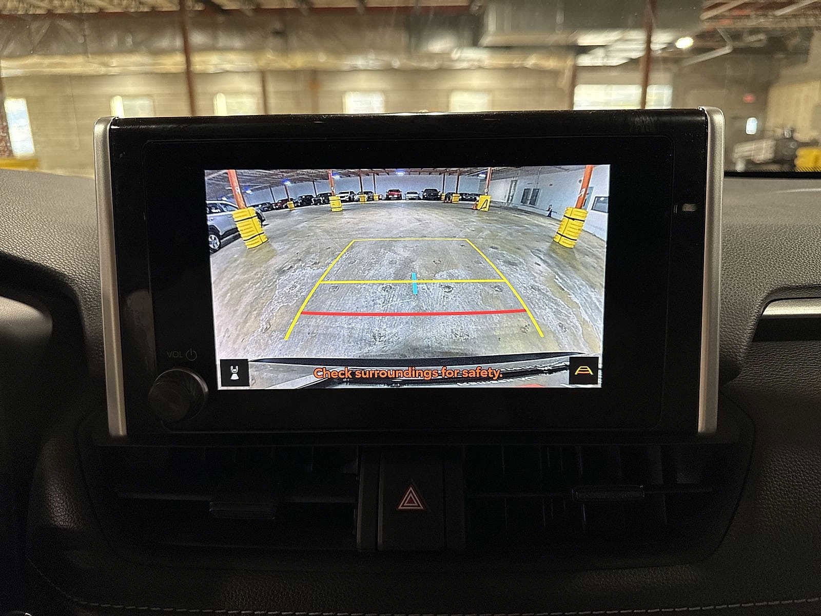 Thumbnail: 2023 Toyota RAV4 - 24