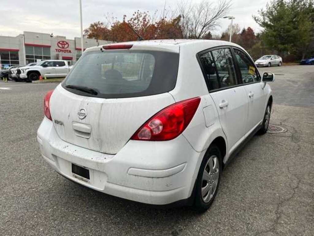 Used 2009 Nissan Versa 1.8S Hatchback
