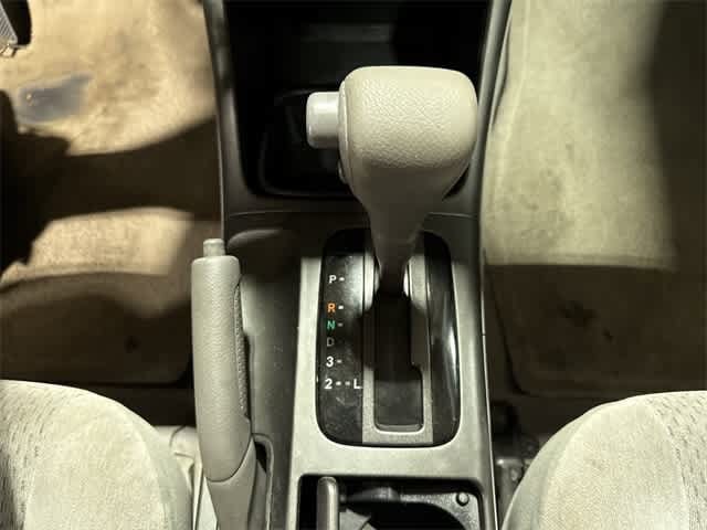 Thumbnail: 2003 Toyota Camry - 28