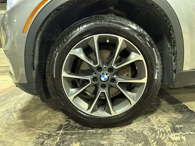 Thumbnail: 2017 BMW X5 - 10