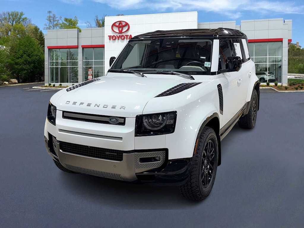 Used 2023 Land Rover Defender 110 X-Dynamic SE SUV