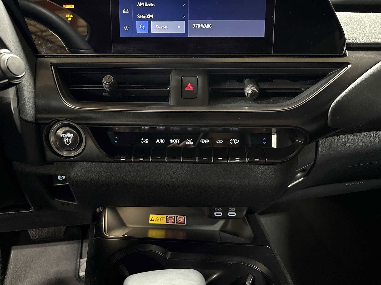 Thumbnail: 2023 Lexus UX - 21