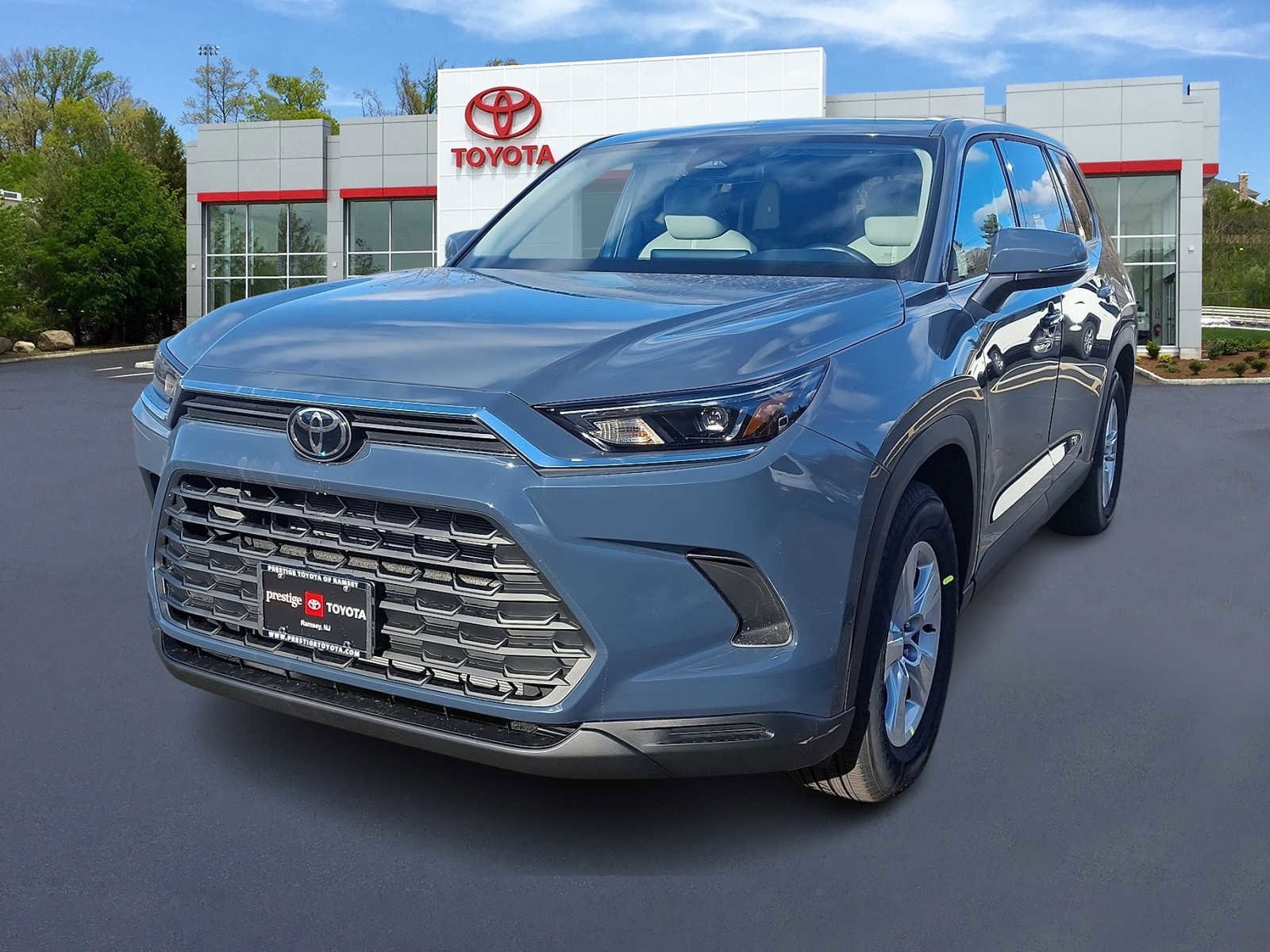 Thumbnail: 2026 Toyota Grand Highlander - 1