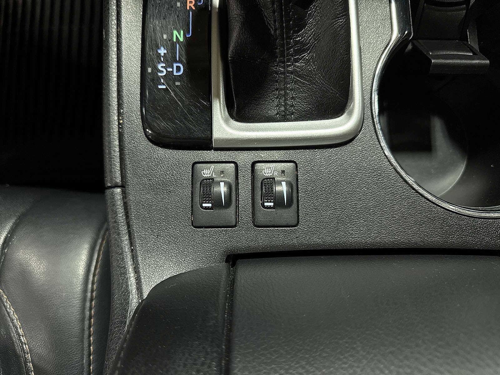 Thumbnail: 2018 Toyota Highlander - 33