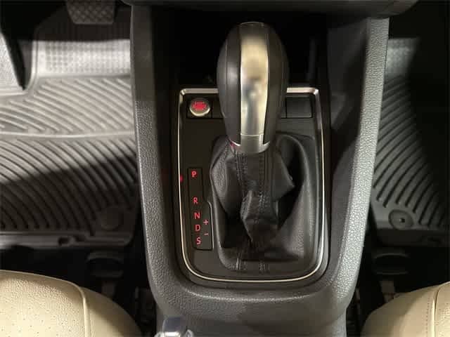 Thumbnail: 2017 Volkswagen Jetta - 30