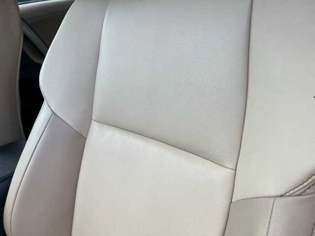 Thumbnail: 2013 Toyota RAV4 - 7