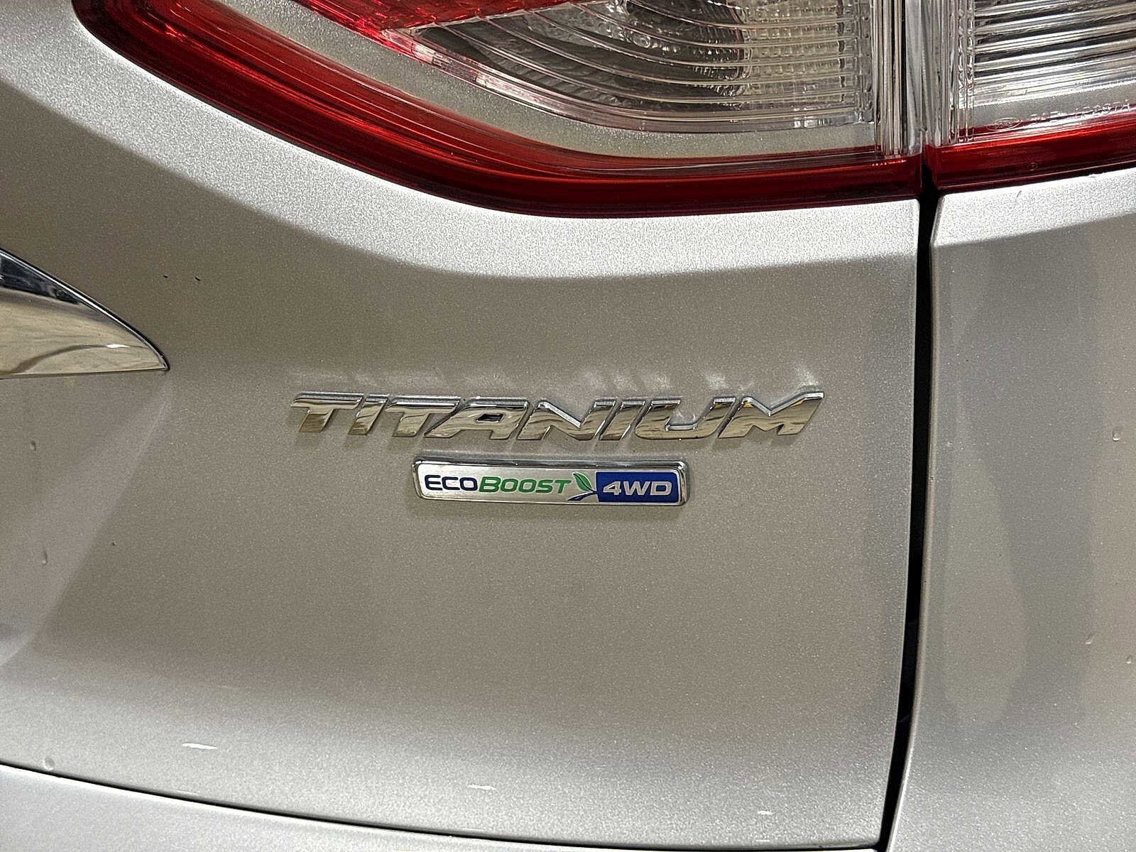 Thumbnail: 2016 Ford Escape - 29