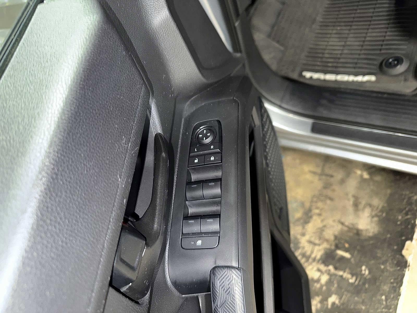 Thumbnail: 2024 Toyota Tacoma - 22