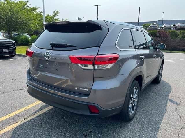 2019 Toyota Highlander XLE 4