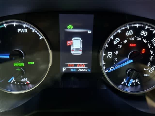 2022 Toyota RAV4 LE 19