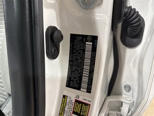 2022 Toyota Camry SE 14