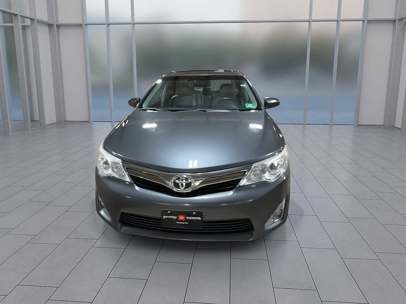 Thumbnail: 2012 Toyota Camry - 3