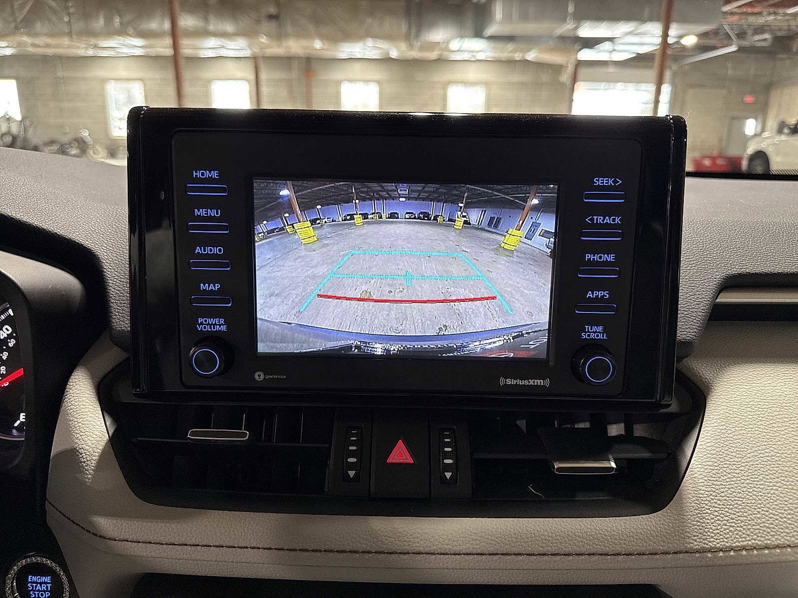 Thumbnail: 2022 Toyota RAV4 - 25