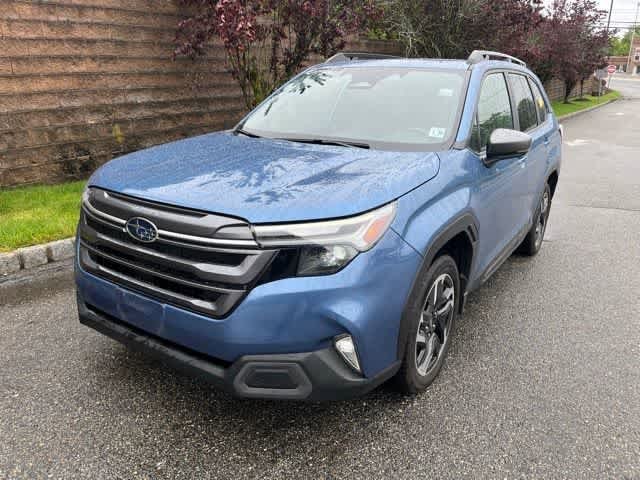 2025 Subaru Forester Limited's photo