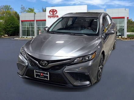 2023 Toyota Camry SE Sedan