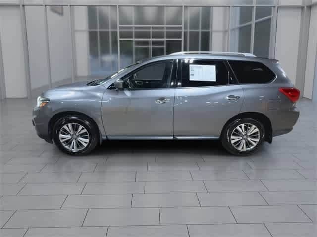 Thumbnail: 2019 Nissan Pathfinder - 5