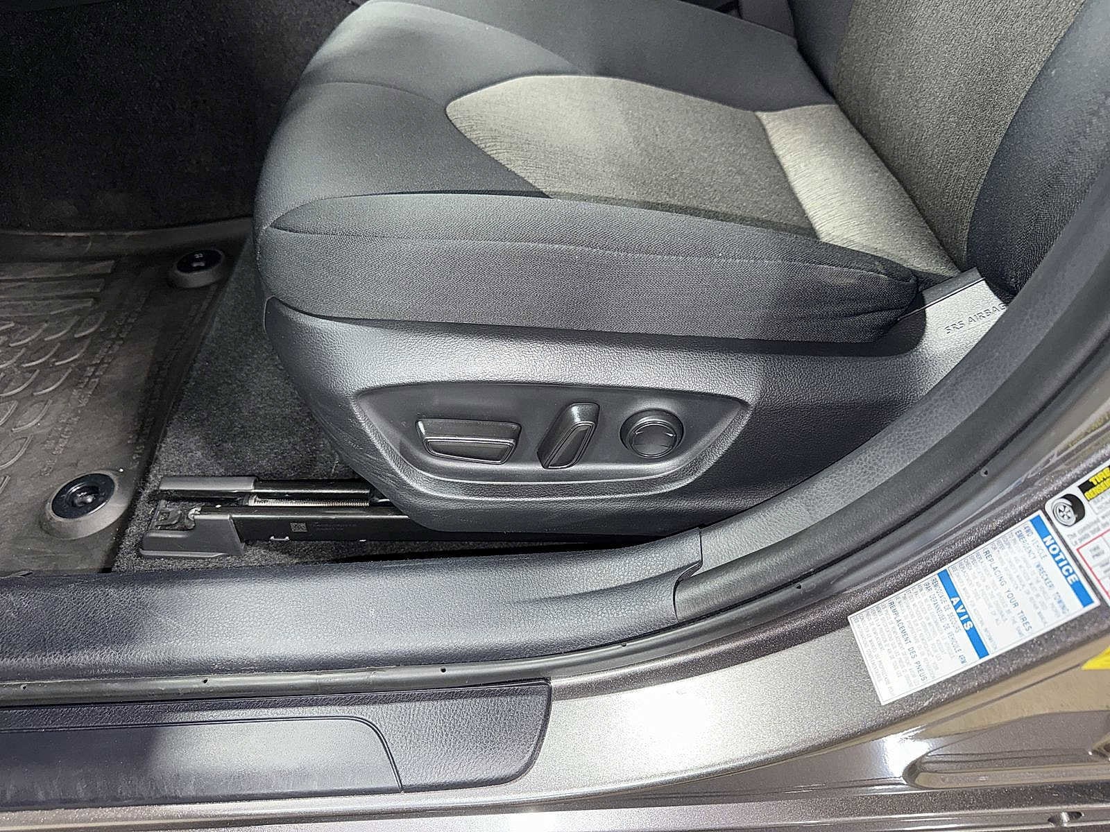 Thumbnail: 2024 Toyota Camry - 22