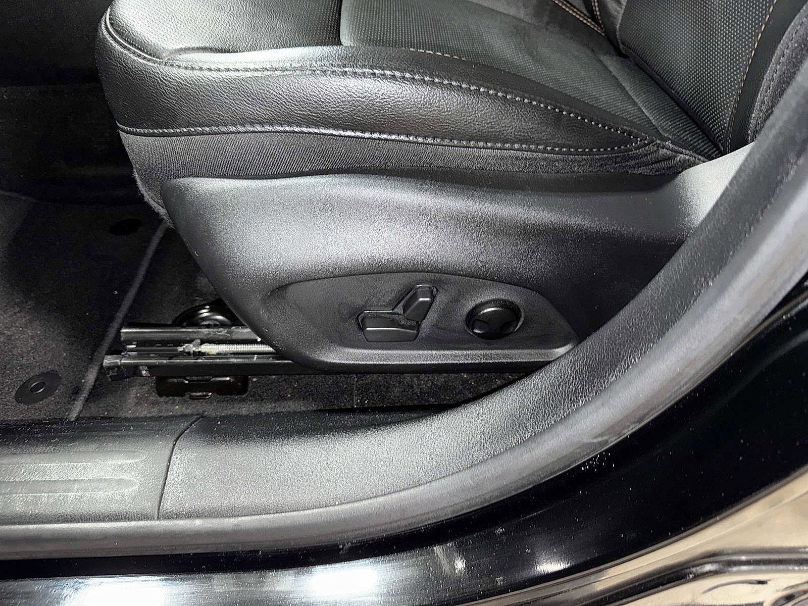 Thumbnail: 2022 Jeep Compass - 24