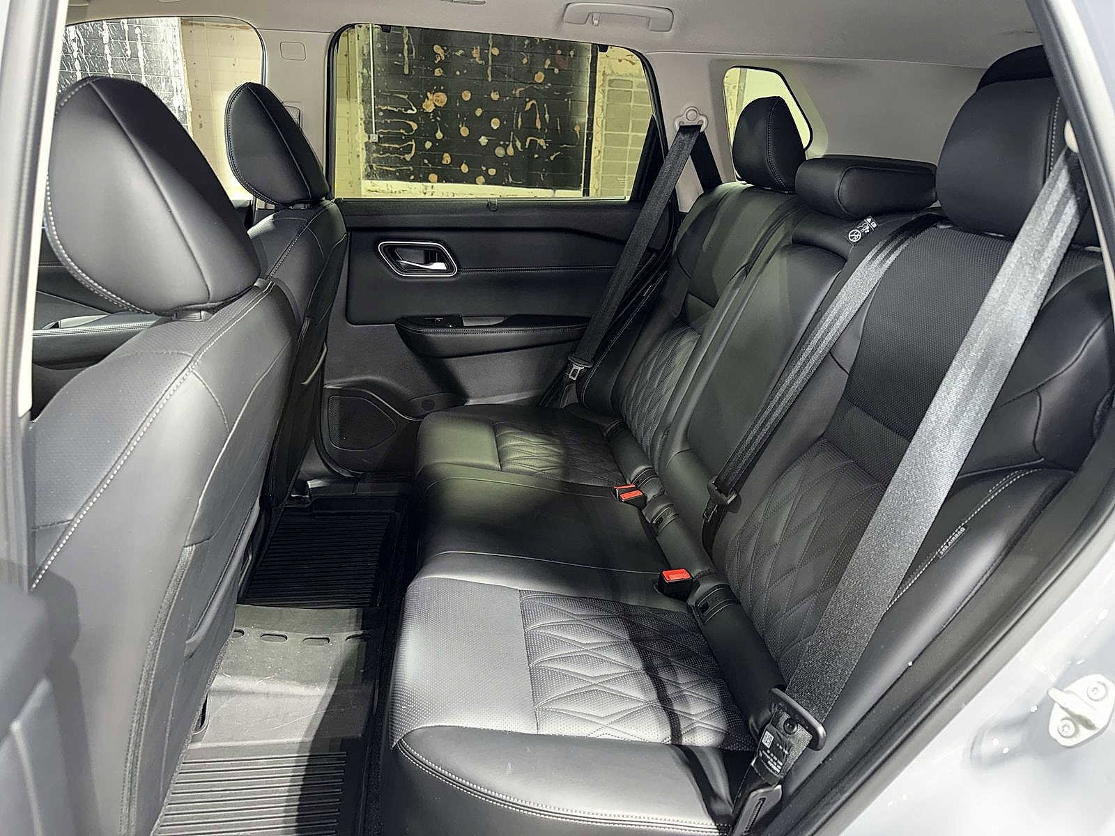 Thumbnail: 2024 Nissan Rogue - 17