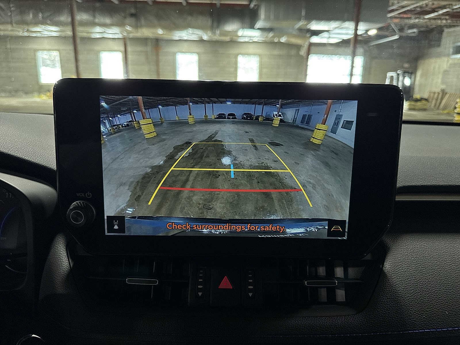 Thumbnail: 2023 Toyota RAV4 - 25