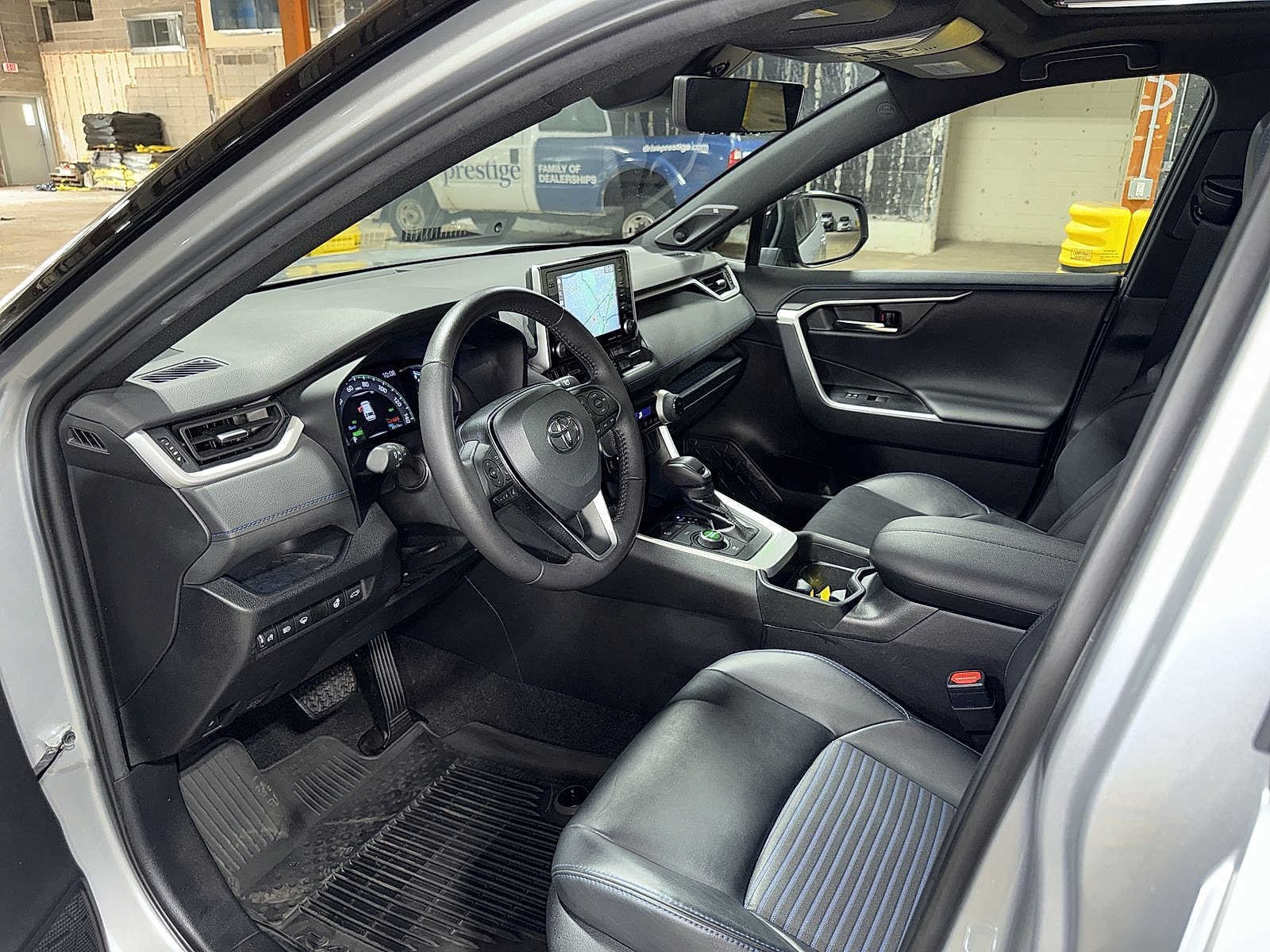 Thumbnail: 2021 Toyota RAV4 - 30