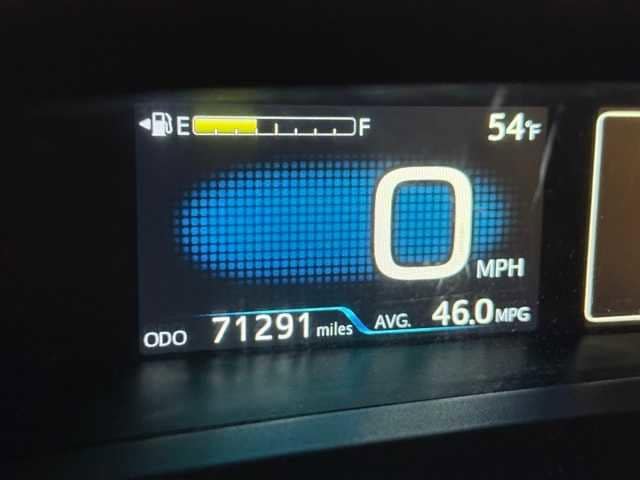 Thumbnail: 2019 Toyota Prius - 7