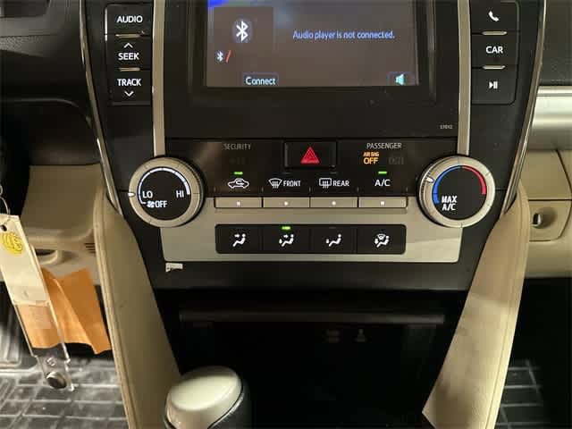 Thumbnail: 2012 Toyota Camry - 21