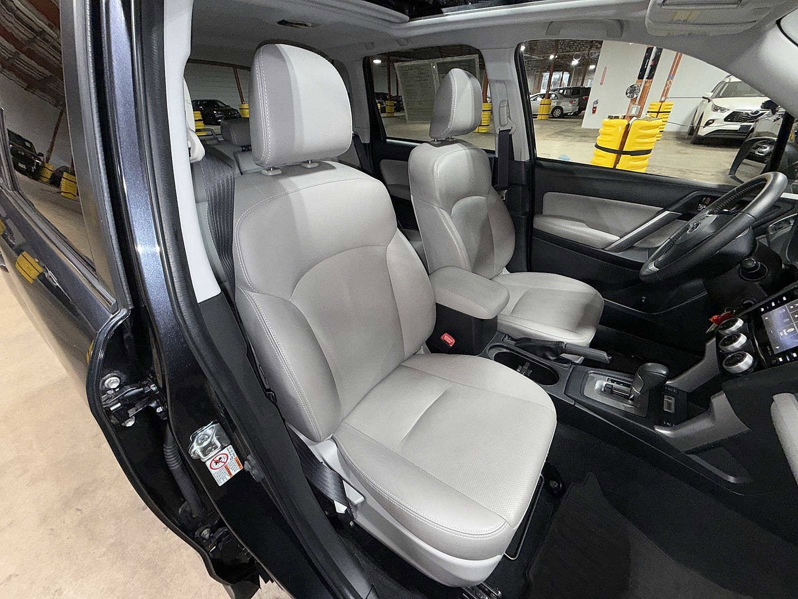 Thumbnail: 2016 Subaru Forester - 16