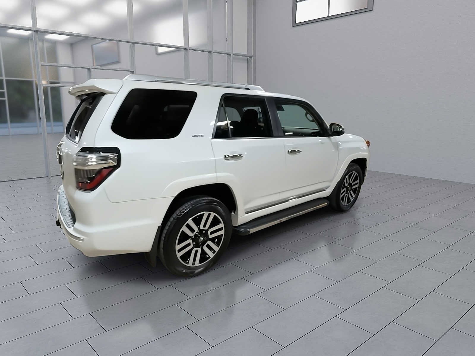 Thumbnail: 2023 Toyota 4Runner - 16