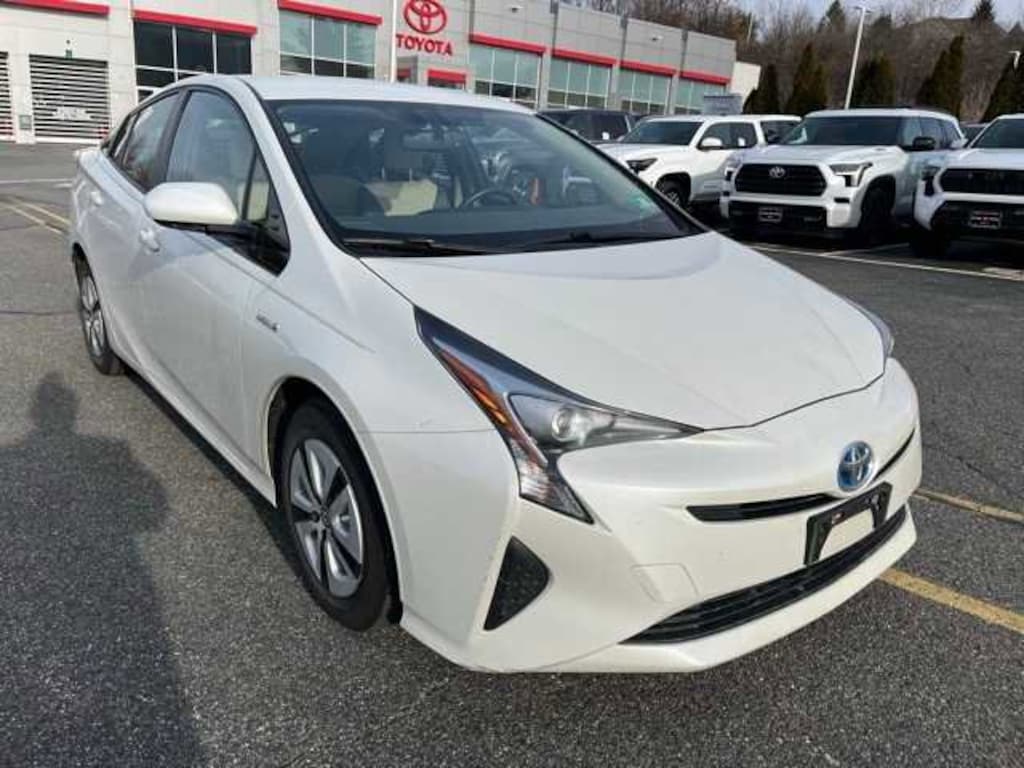Used 2016 Toyota Prius Four Hatchback