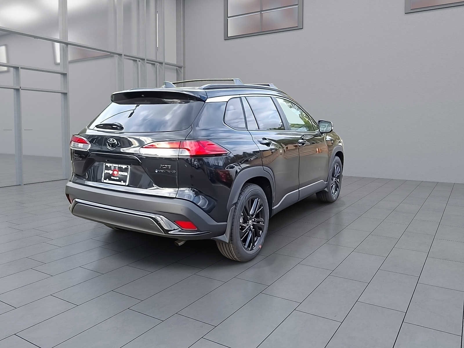 Thumbnail: 2026 Toyota Corolla Cross - 8