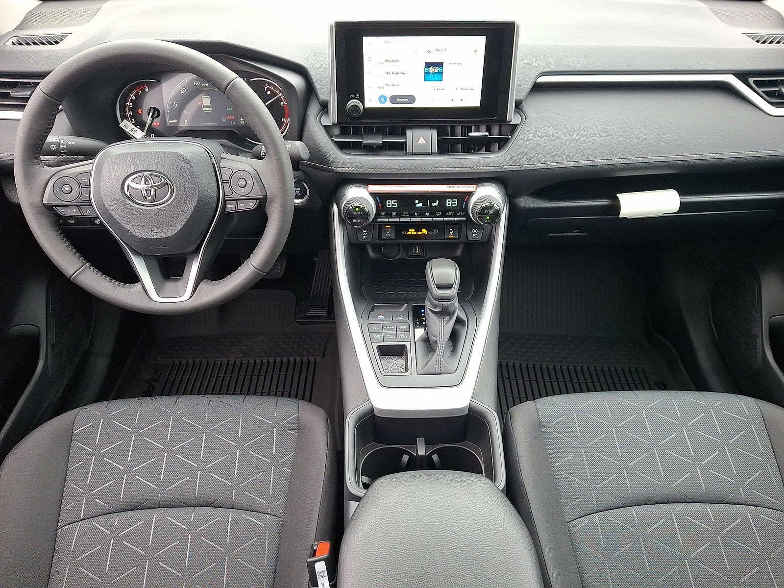 Thumbnail: 2025 Toyota RAV4 - 10