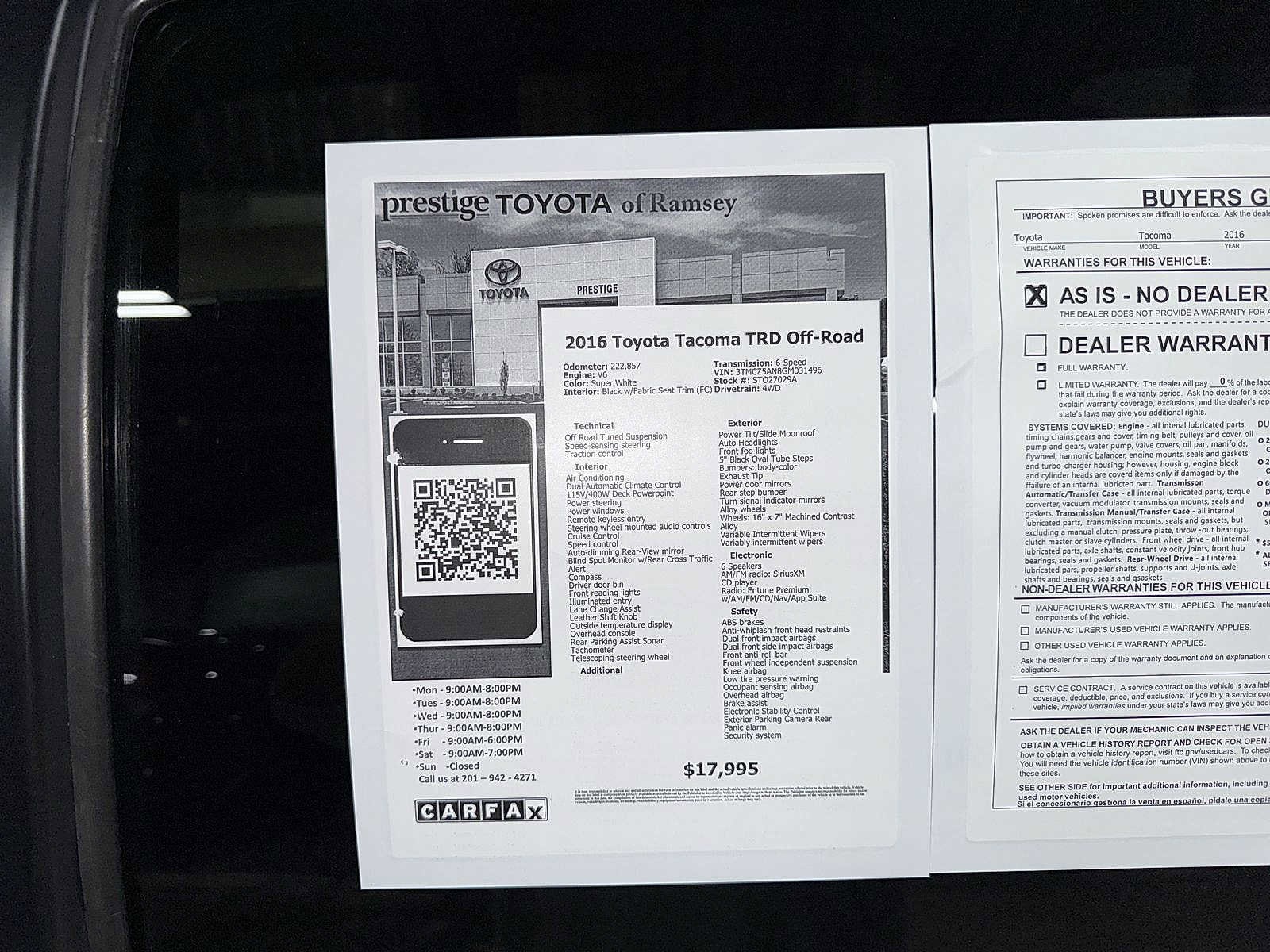 Thumbnail: 2016 Toyota Tacoma - 13