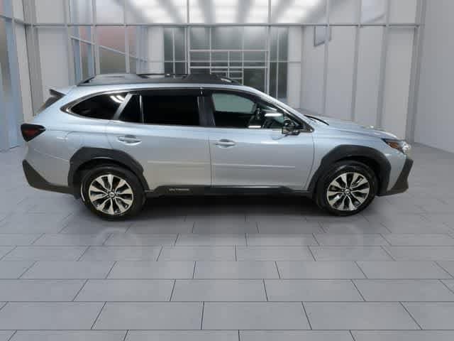 Thumbnail: 2023 Subaru Outback - 9