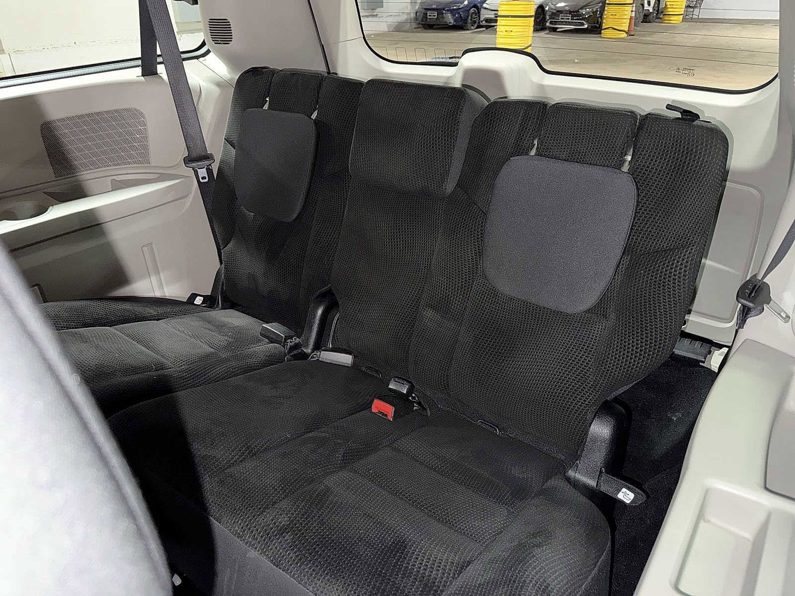 Thumbnail: 2019 Dodge Grand Caravan - 18