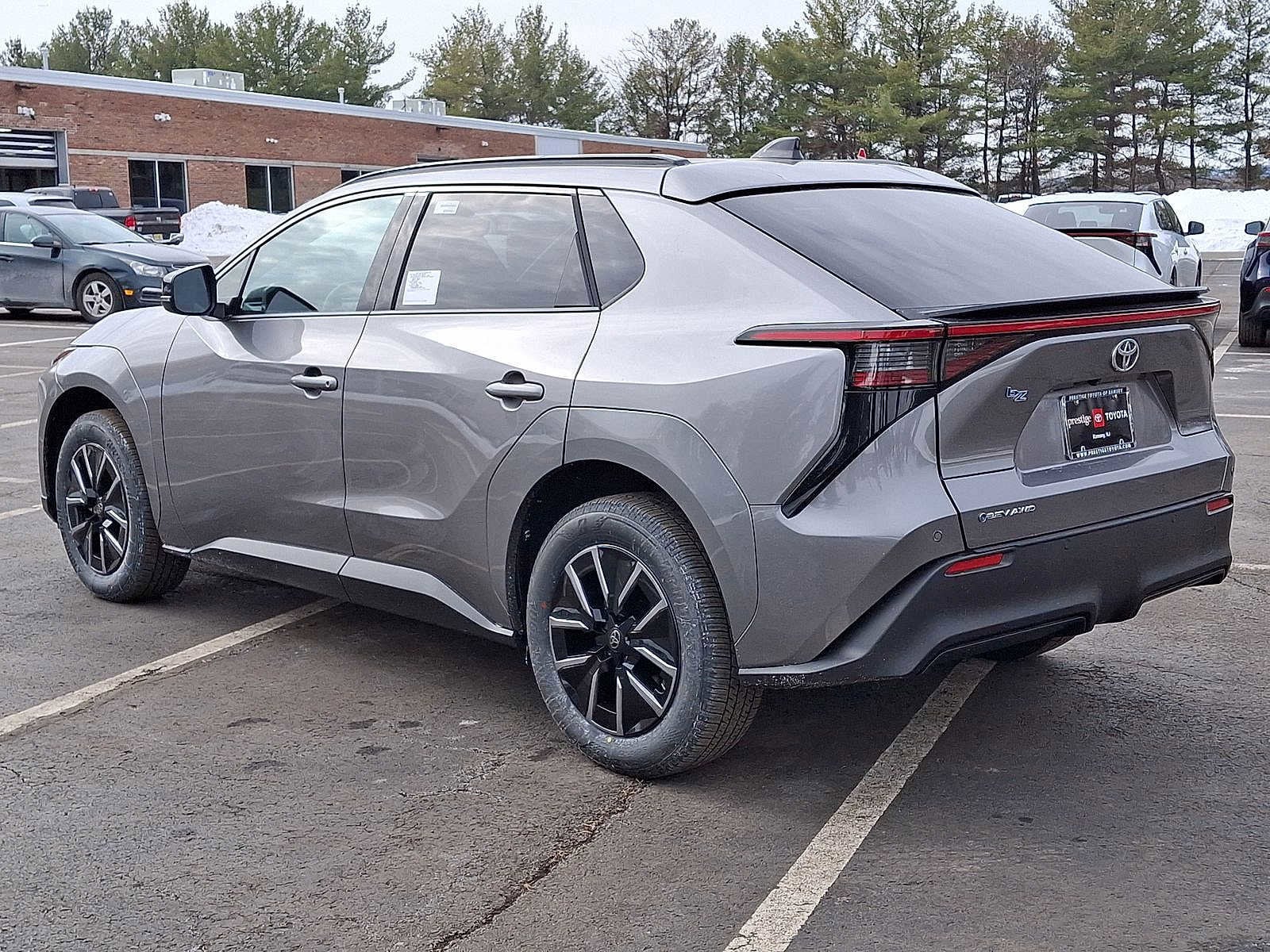 Thumbnail: 2026 Toyota bZ - 11