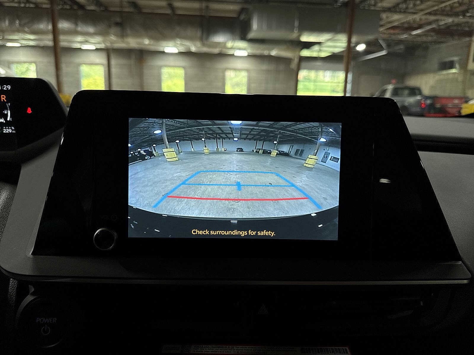 Thumbnail: 2024 Toyota Prius Prime - 23