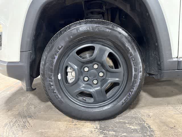 Thumbnail: 2021 Jeep Compass - 10