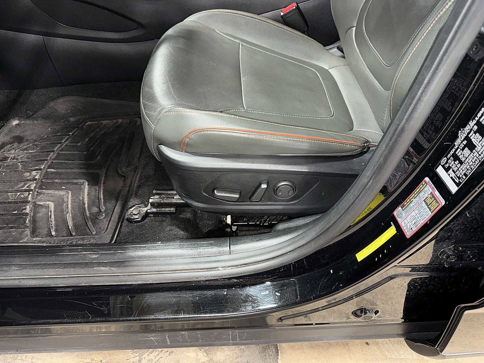 Thumbnail: 2022 Hyundai Santa Cruz - 24