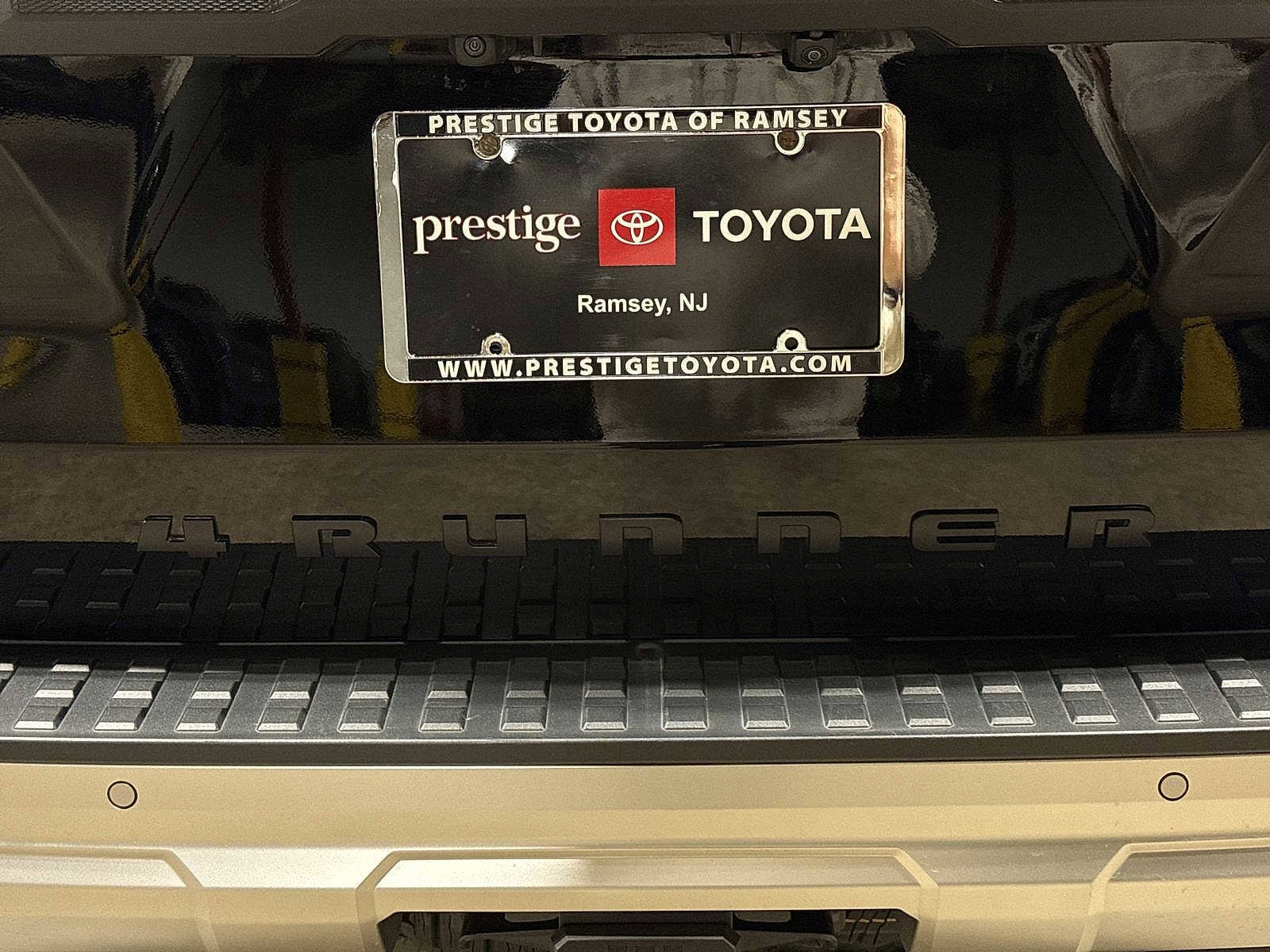 Thumbnail: 2025 Toyota 4Runner - 27