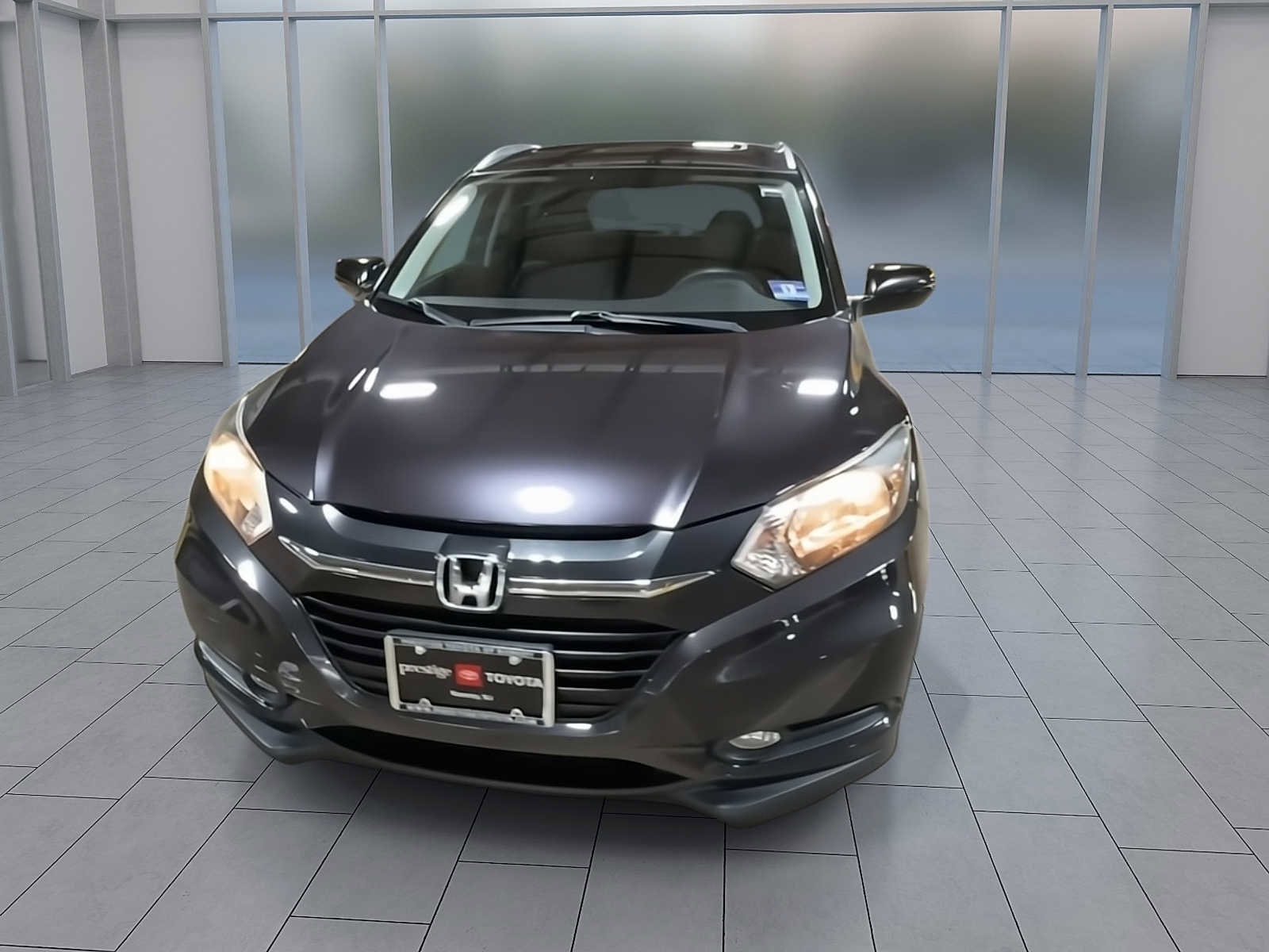 Thumbnail: 2017 Honda HR-V - 3